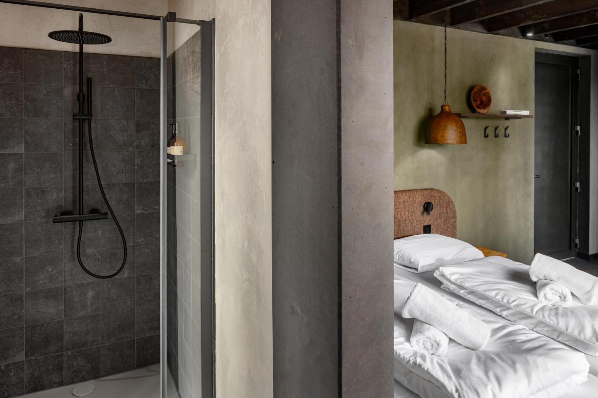 Hillview Resort Grandvoir Neufchâteau Екстериор снимка