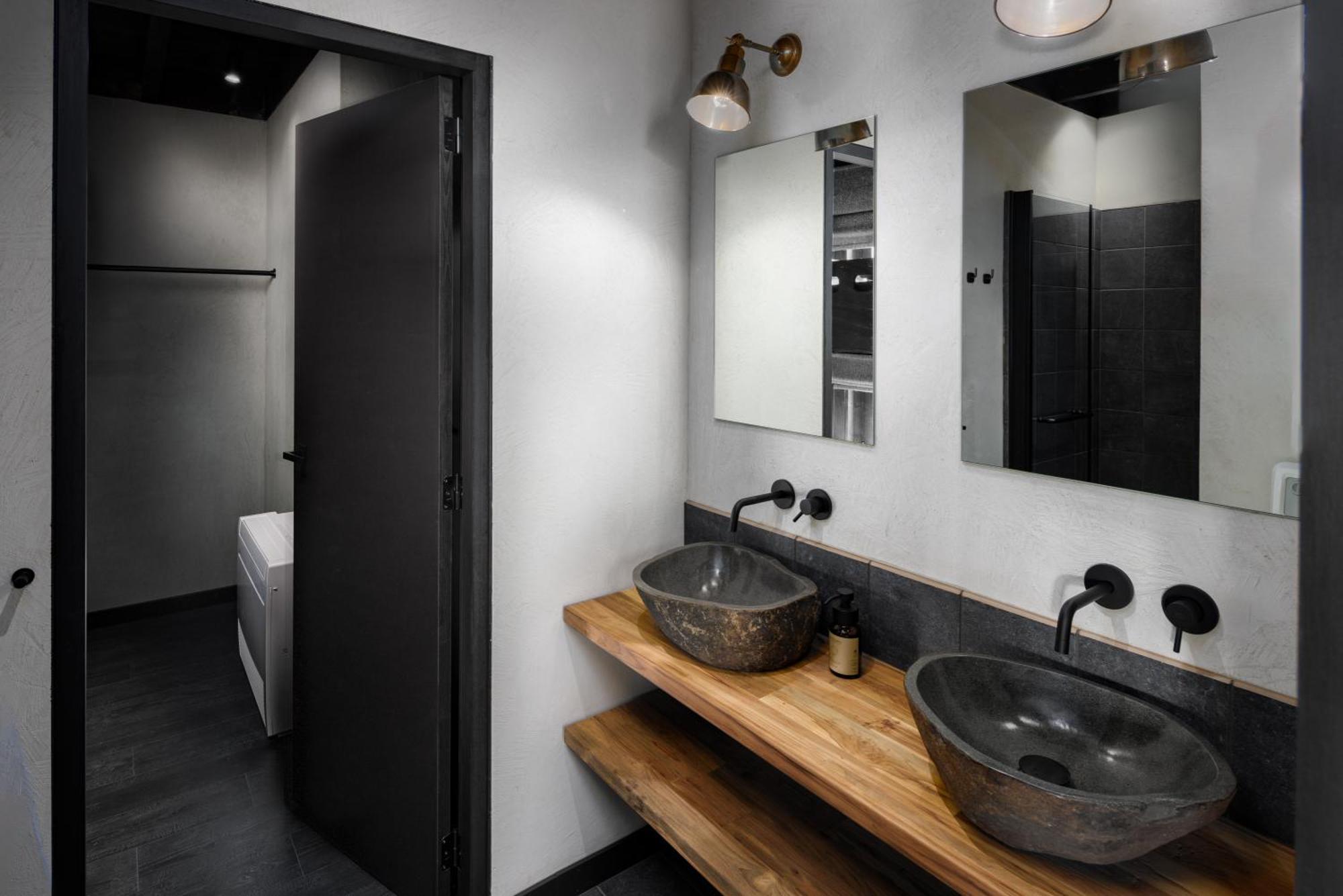 Hillview Resort Grandvoir Neufchâteau Екстериор снимка